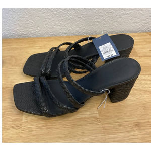 Women's Black Strappy Sandals Claire Heels - Universal Thread™ size 11
